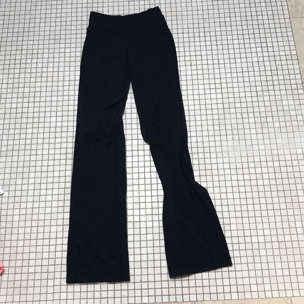 Lululemon yoga pants